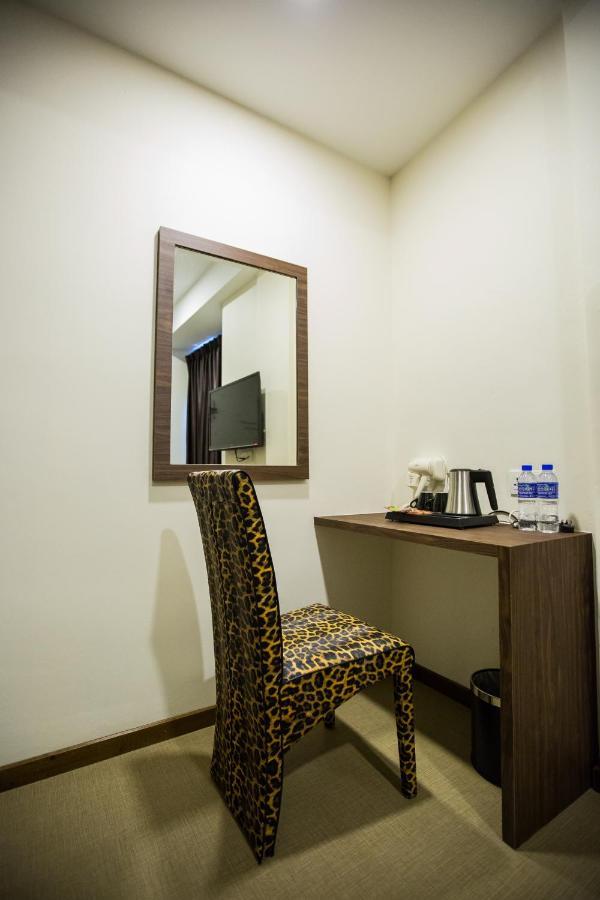 Rs Boutique Hotel Kluang Exterior foto